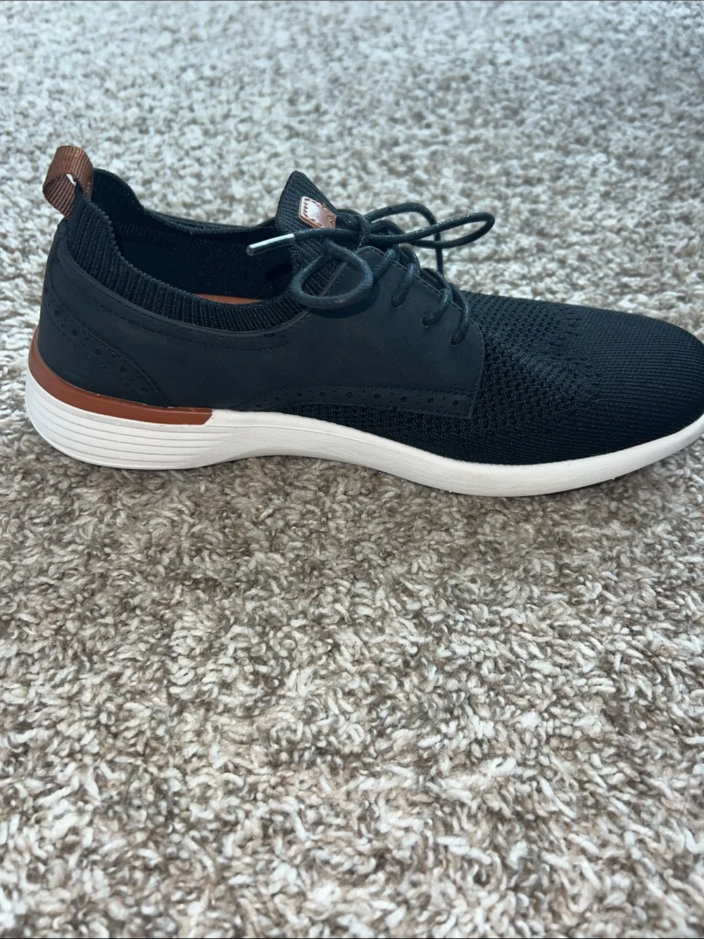 NWOT! Coostar Black Knit Lace-Up Sneakers with Brown Accents sz 8